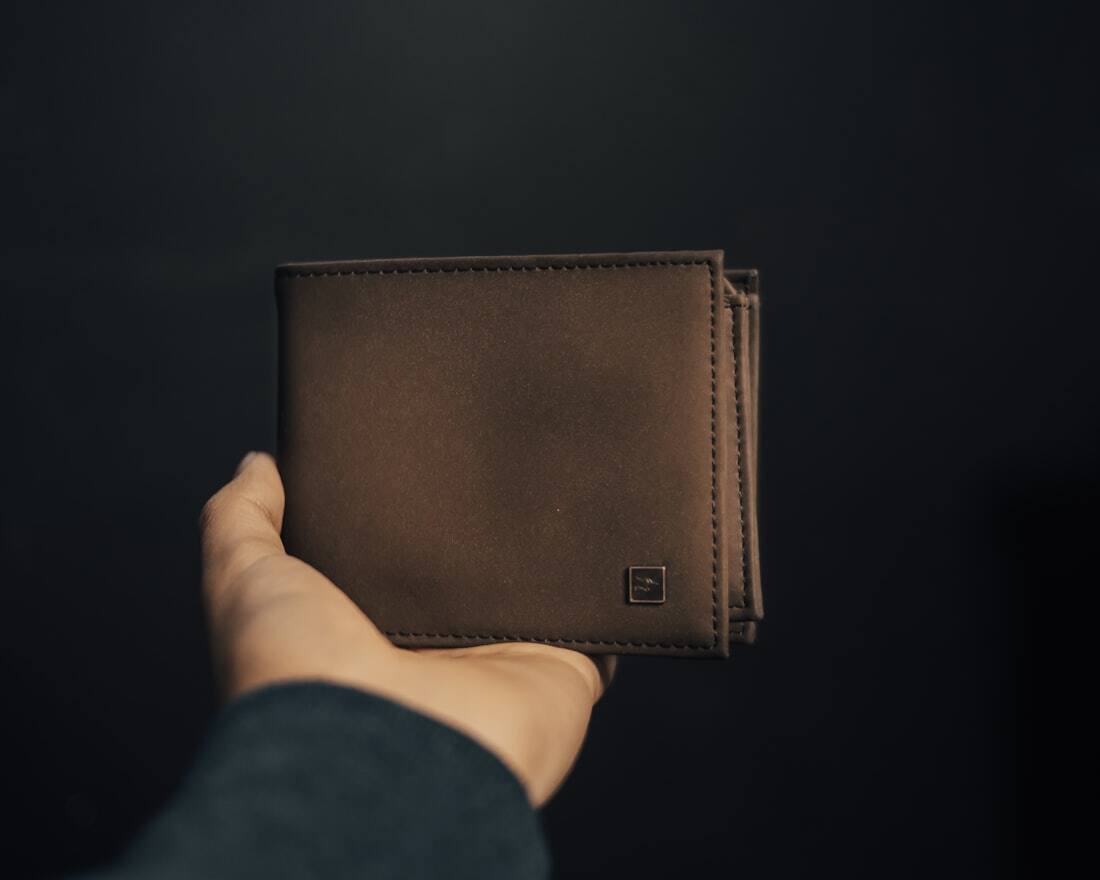 Carteira masculina slim de couro