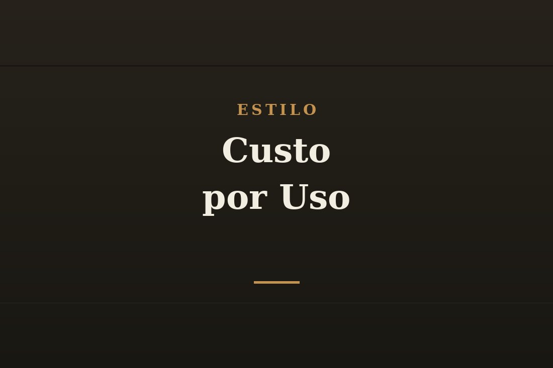 Homem avaliando roupas no armario