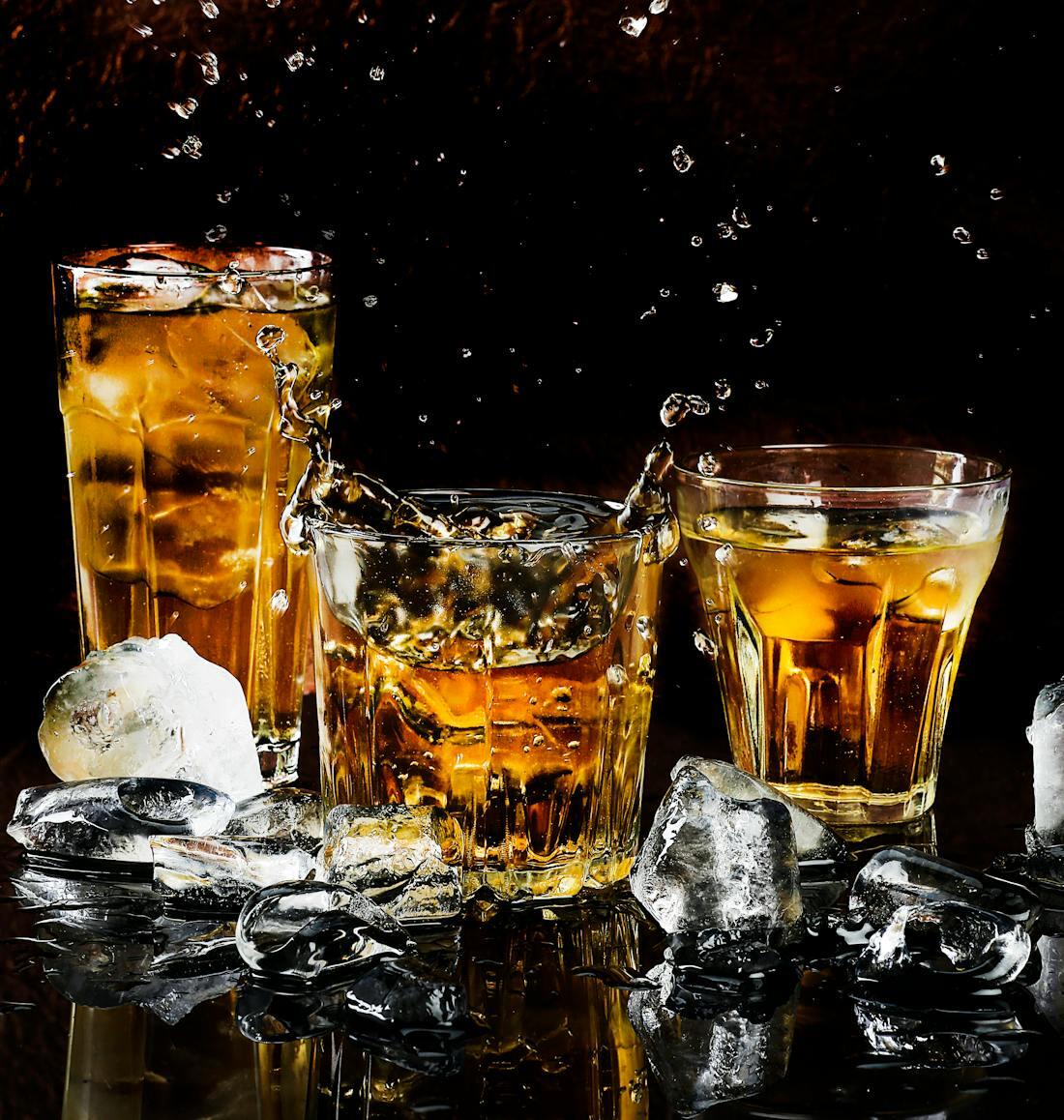 Copo de whisky masculino